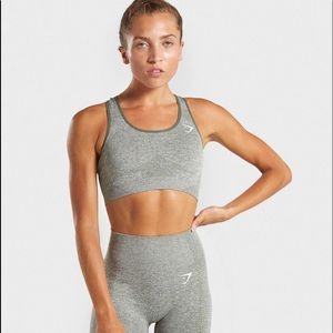 Gymshark Vital Seamless Set Gray size medium/small